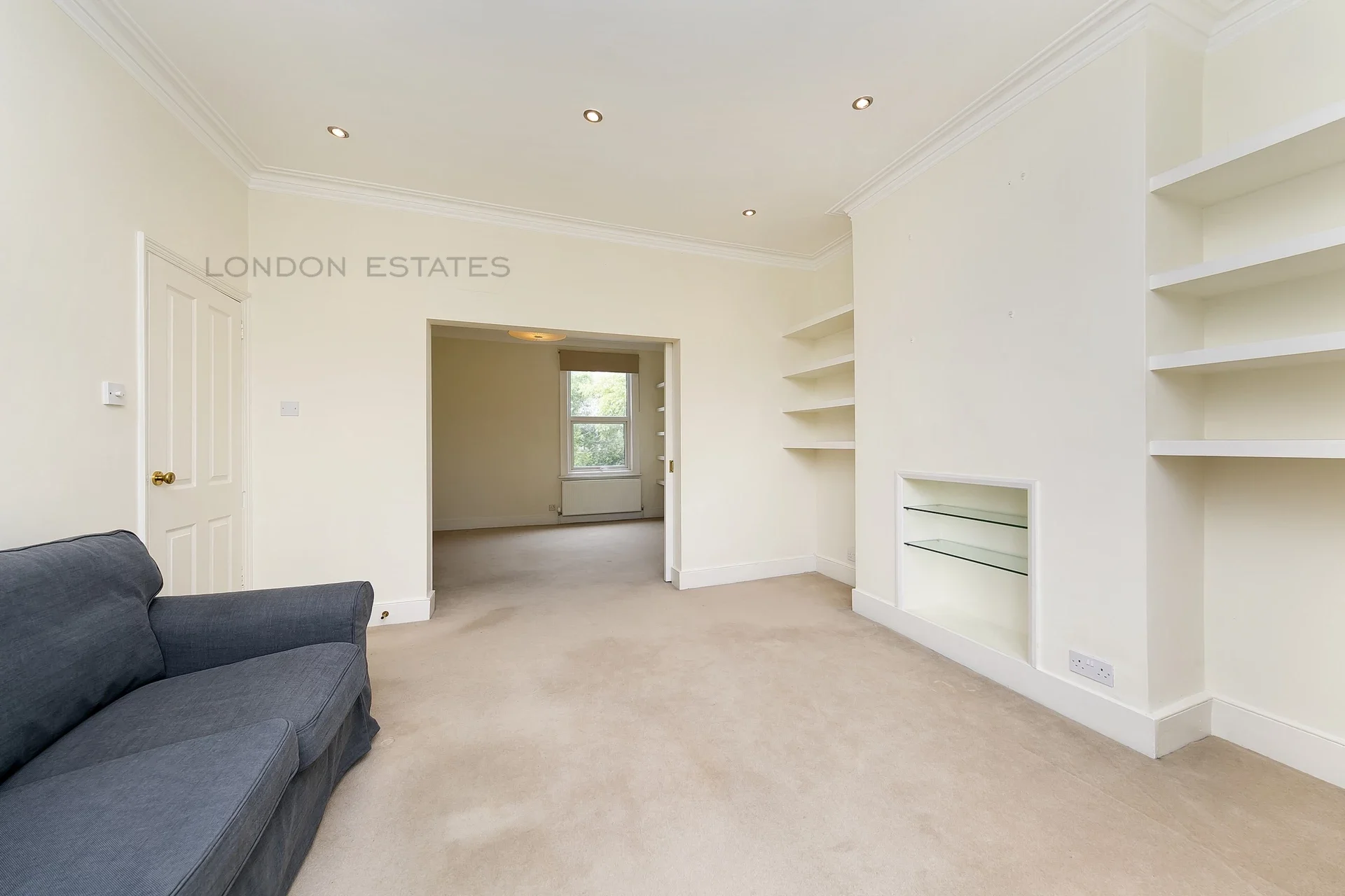 Flat Wellesley Road in Greater London