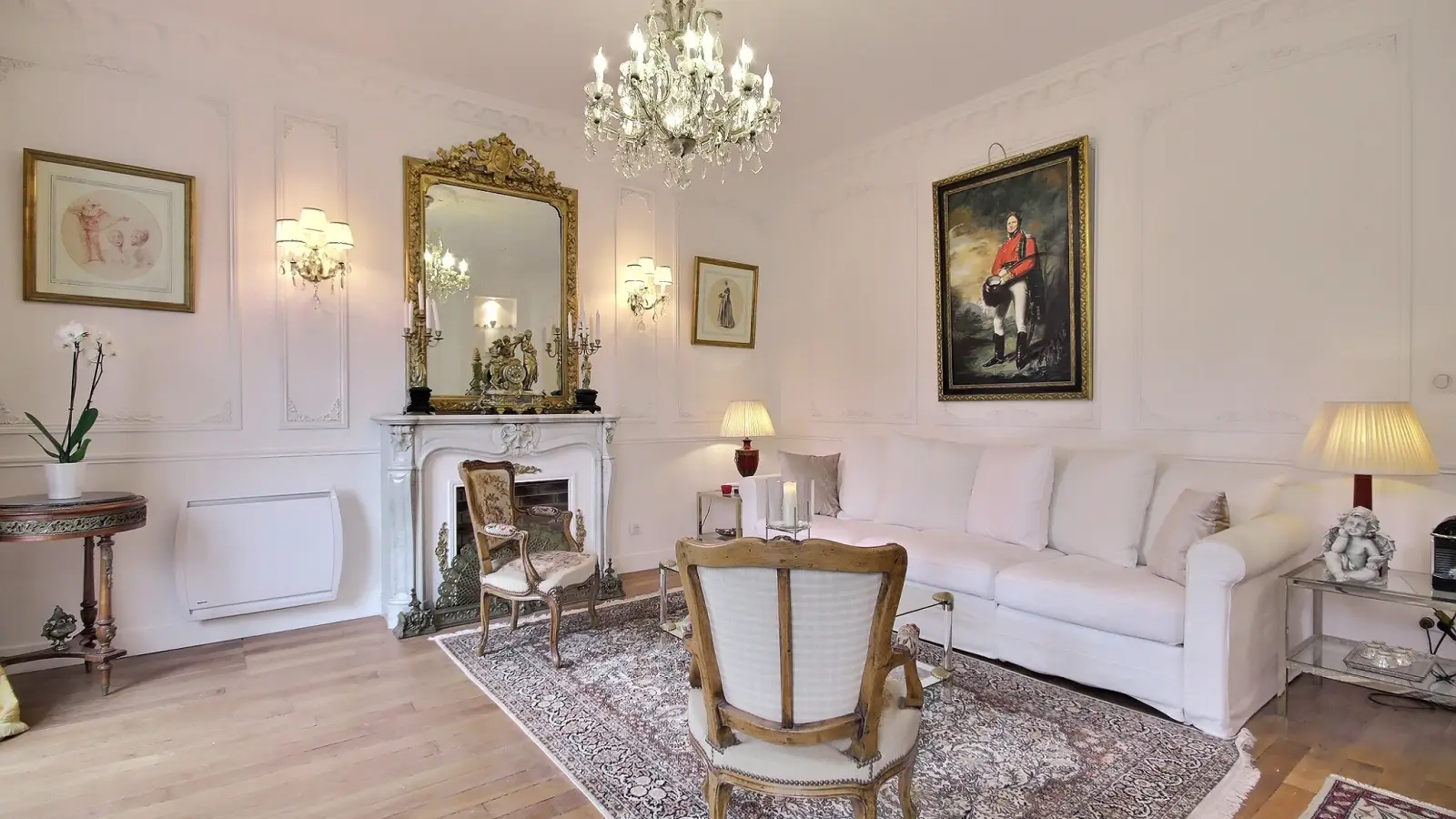 Flat Rue Pergolèse in Paris