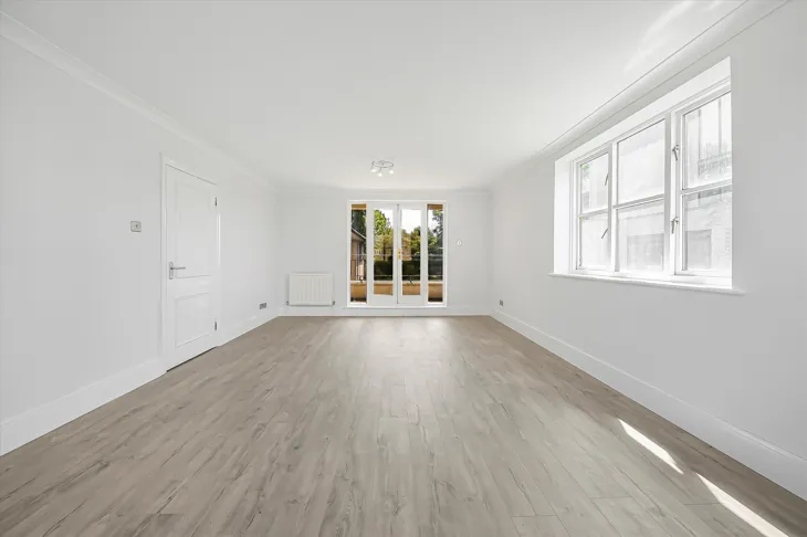 Flat West Heath Road in Greater London