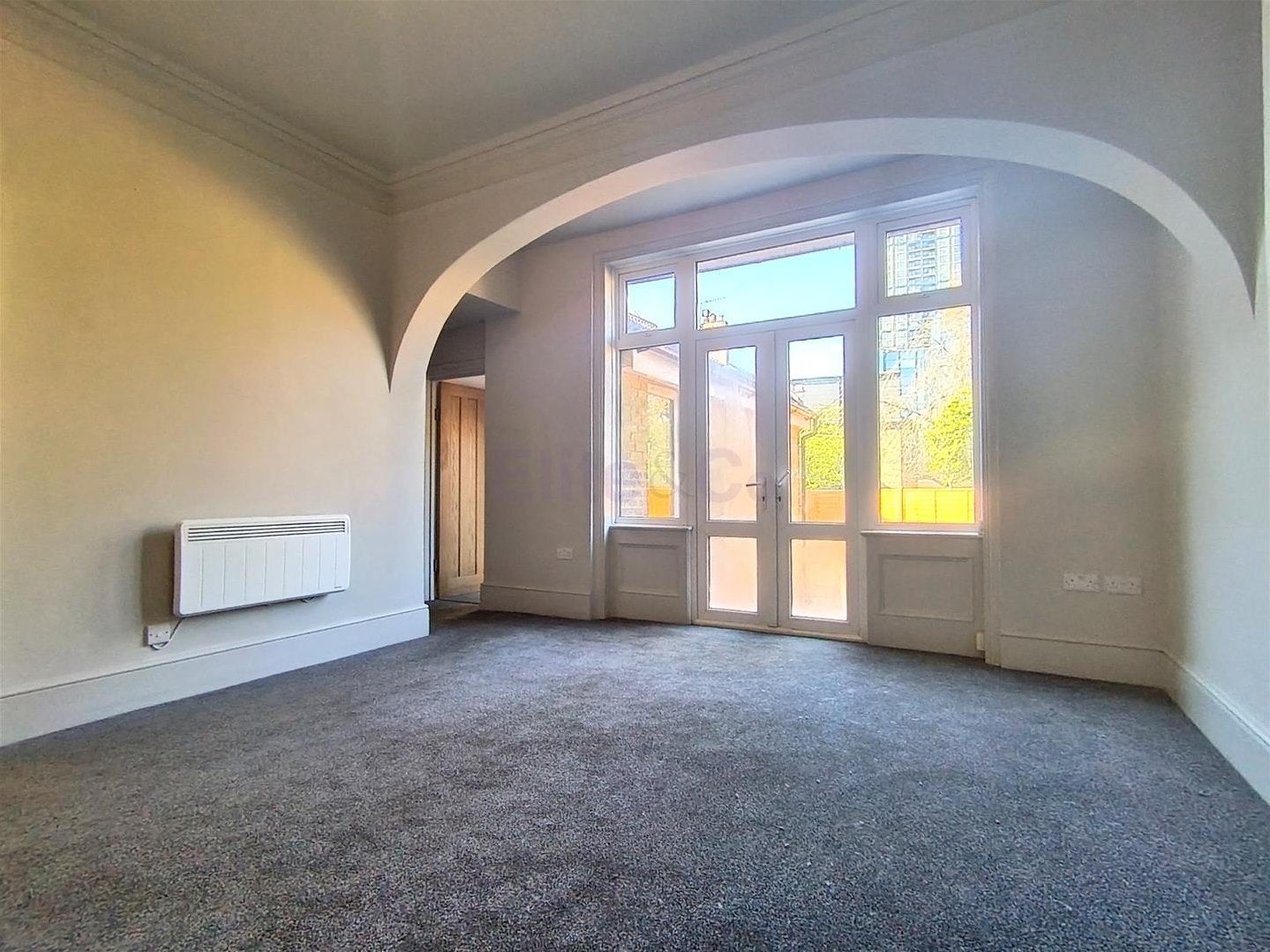 Flat Chatsworth Road in Greater London