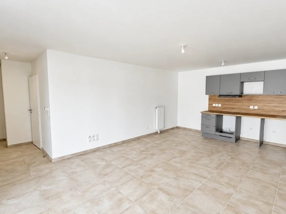 Flat Rue Maxime Guillot in Chenôve