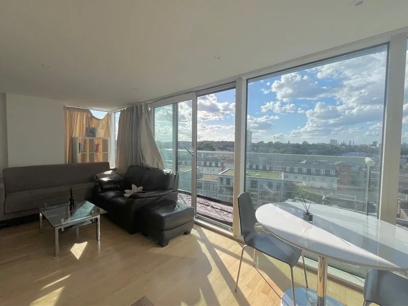 Flat Seager Place in Greater London