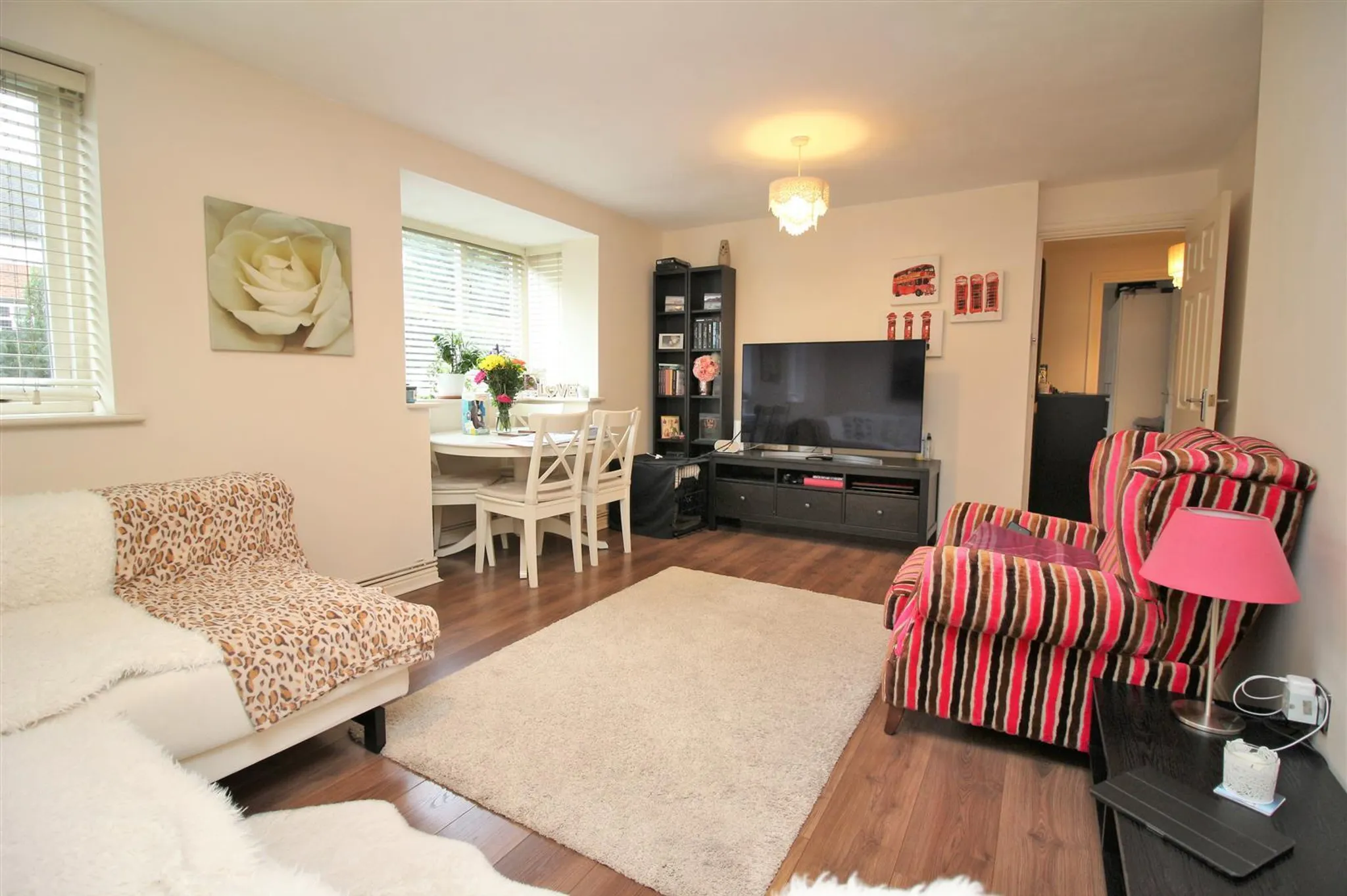 Flat Watling Street in Hertsmere
