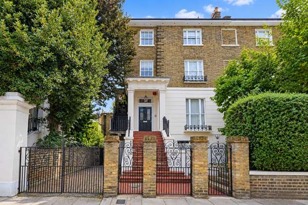 Flat Hill Road in City of Westminster