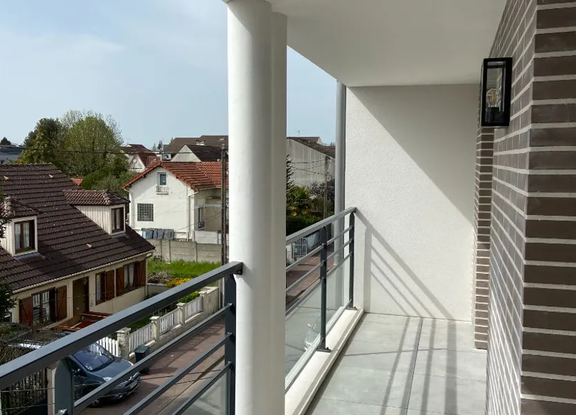 Appartement Place Pierre Curie à Tremblay-en-France