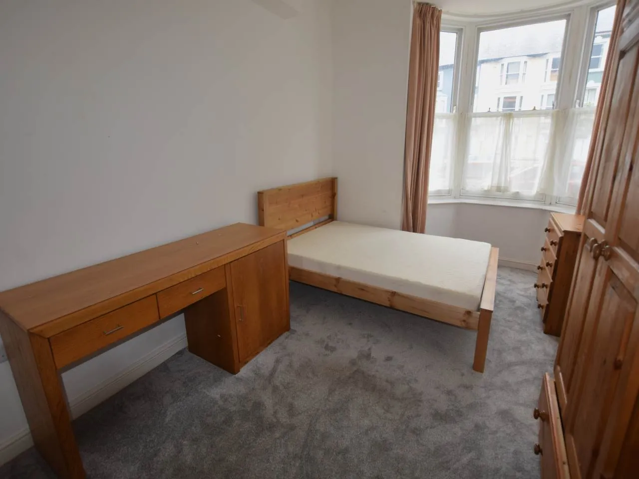 Flat North Parade in Aberystwyth
