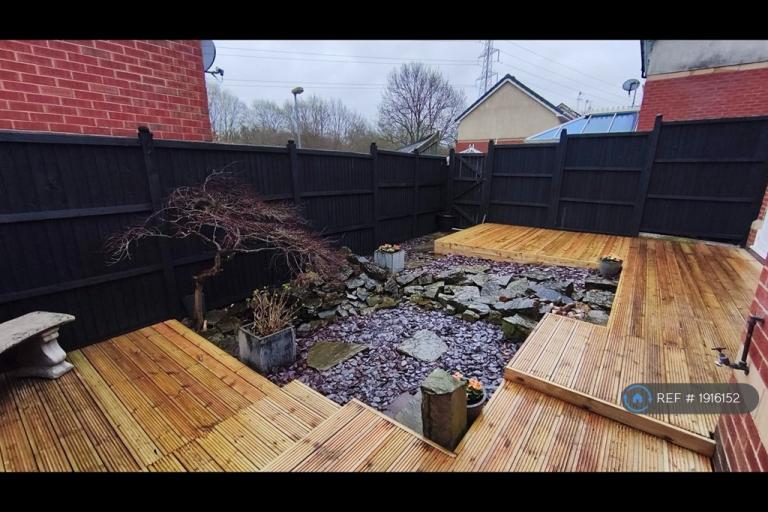 House Shakespeare Close in Stoke-on-Trent