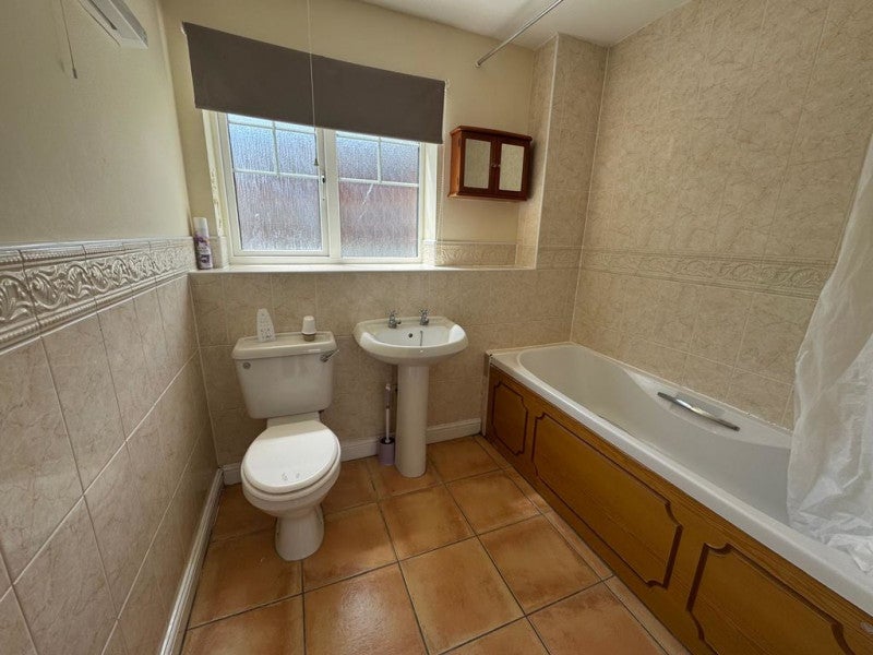 Flat Woodlands Grange in Bristol