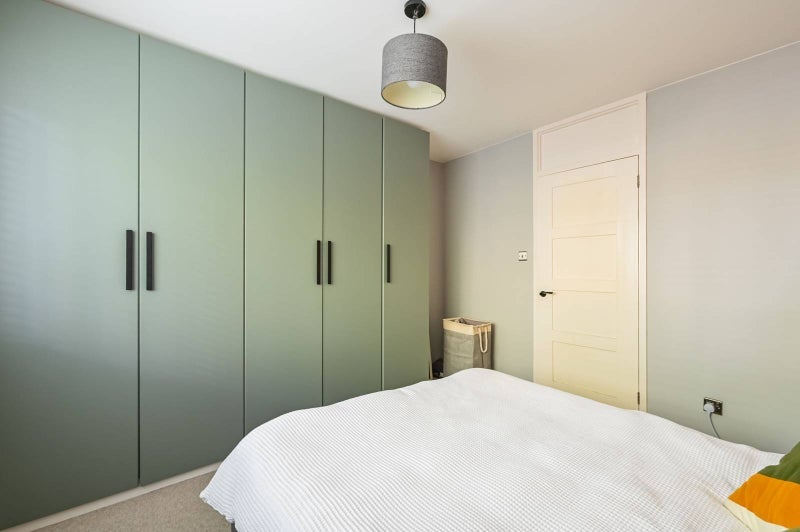 Flat William Guy Gardens in Greater London
