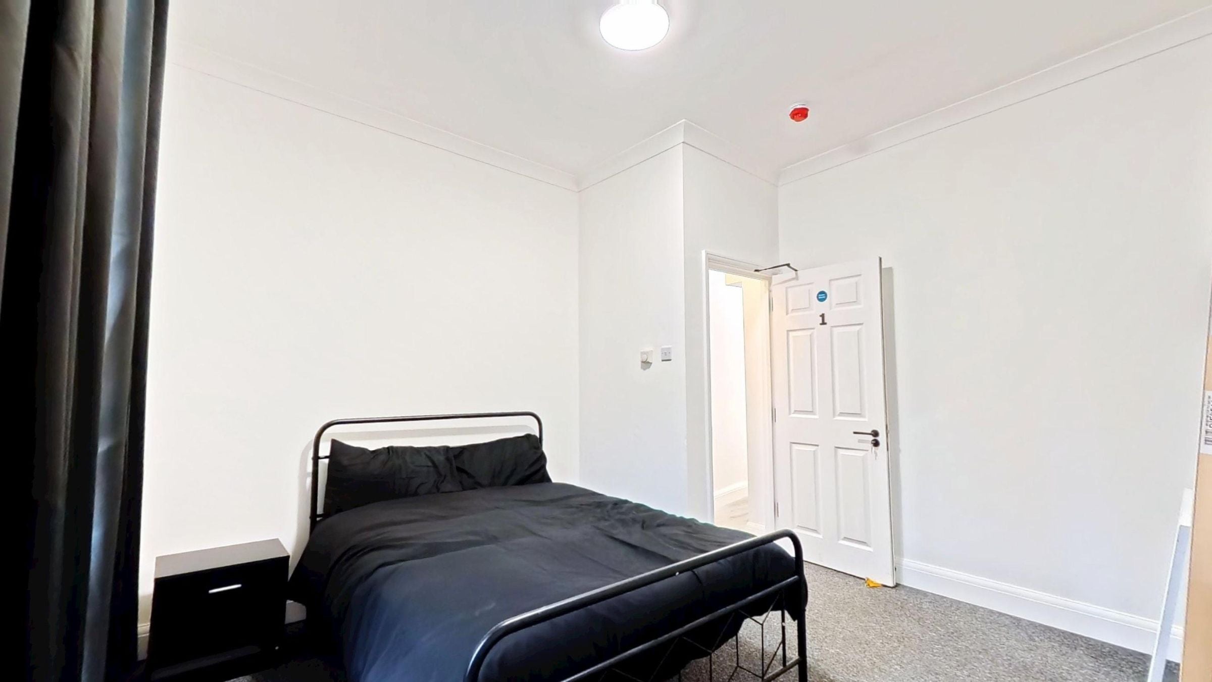 Flat Dover Road in Folkestone and Hythe District