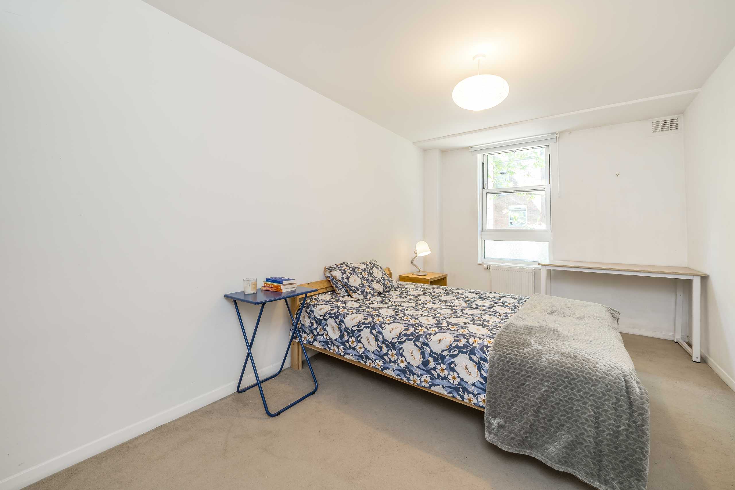 Flat Dartmouth Close in City of Westminster