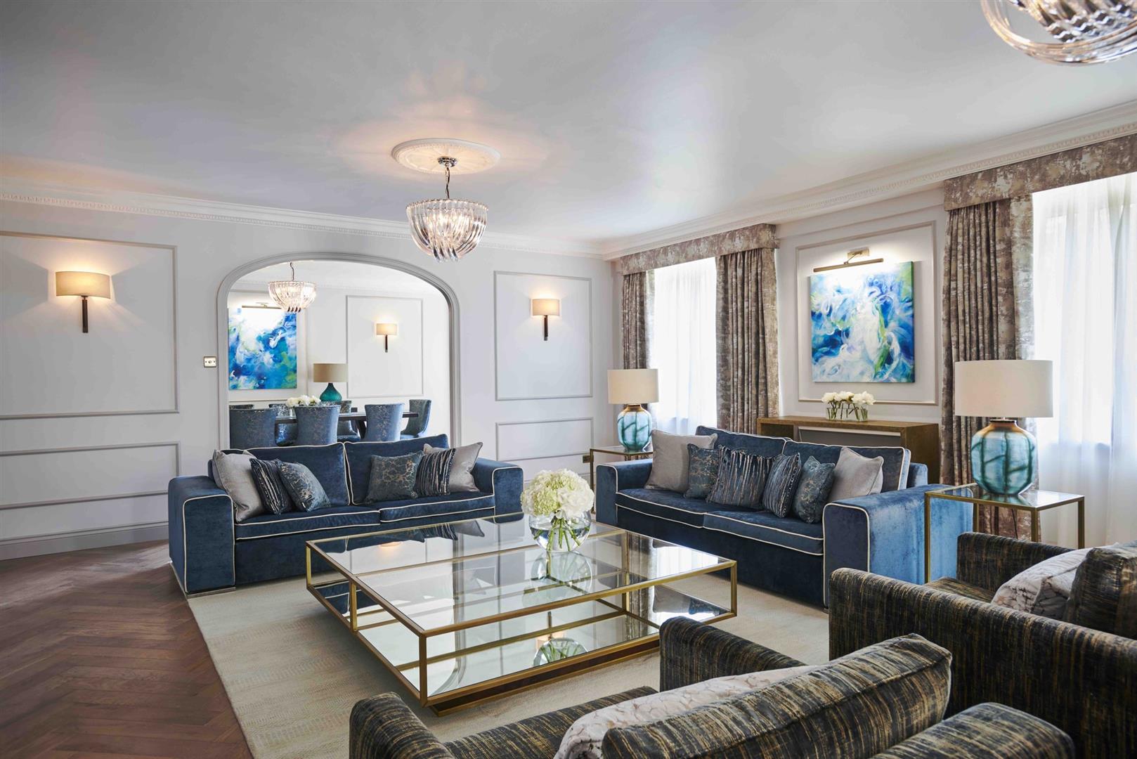 Flat Arlington Street in City of Westminster