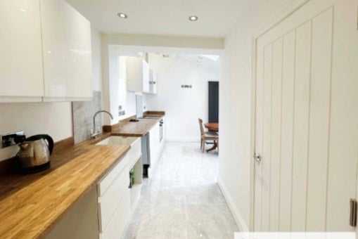 Room Haven Street in Salford