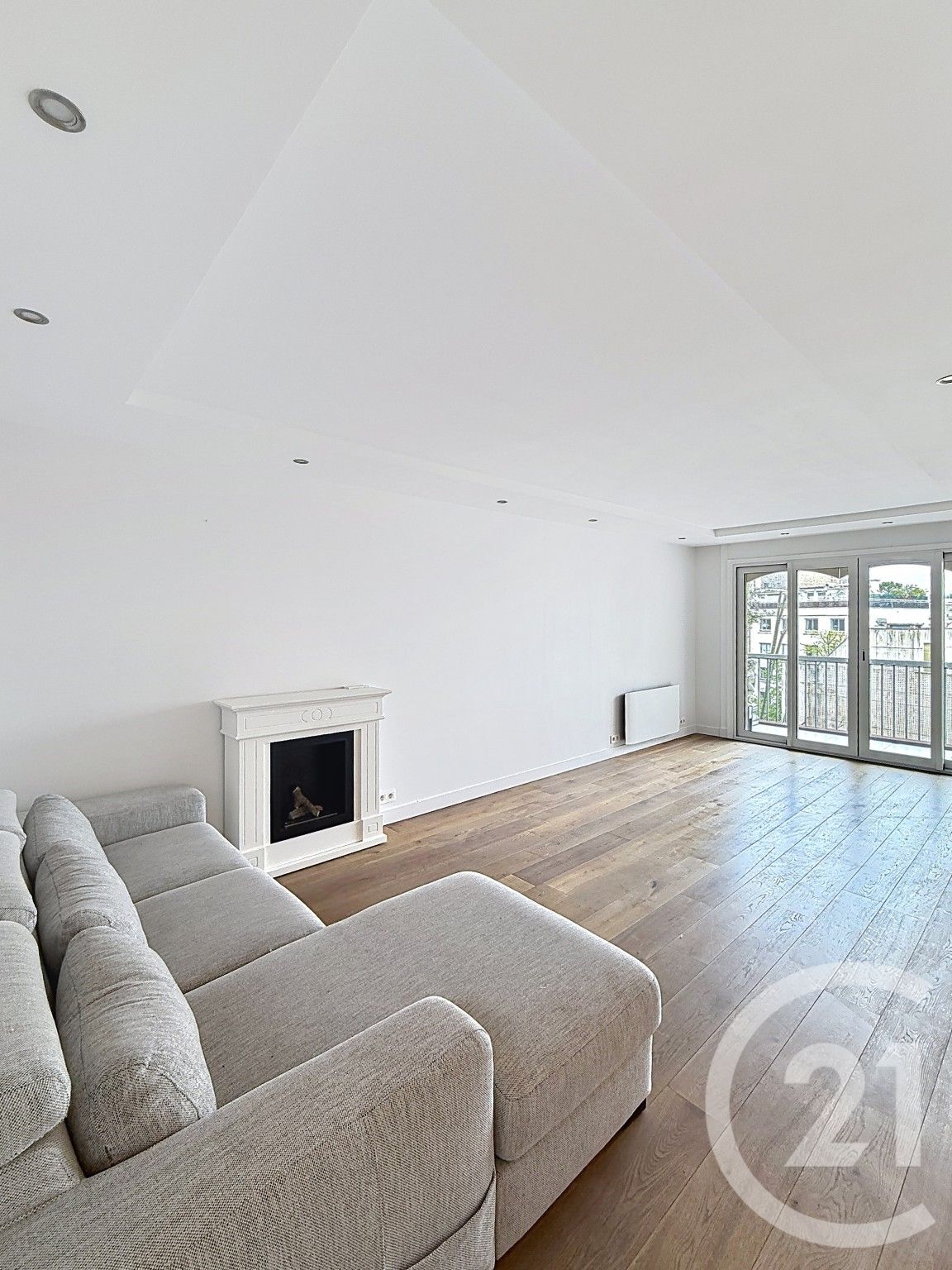 Appartement Avenue Charles de Gaulle à Neuilly-sur-Seine