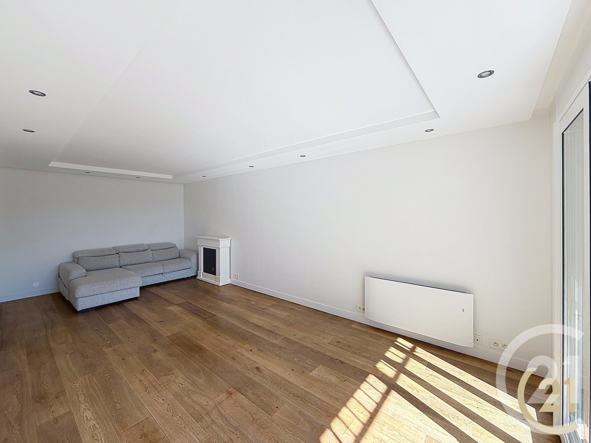 Appartement Avenue Charles de Gaulle à Neuilly-sur-Seine