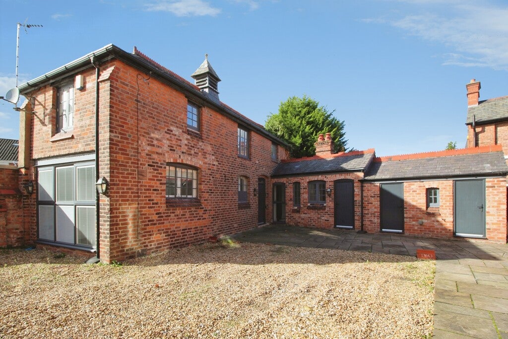 House Abbots Nook in Chester