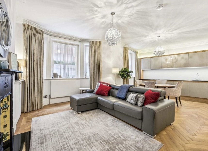 Flat Wilfred Street in City of Westminster