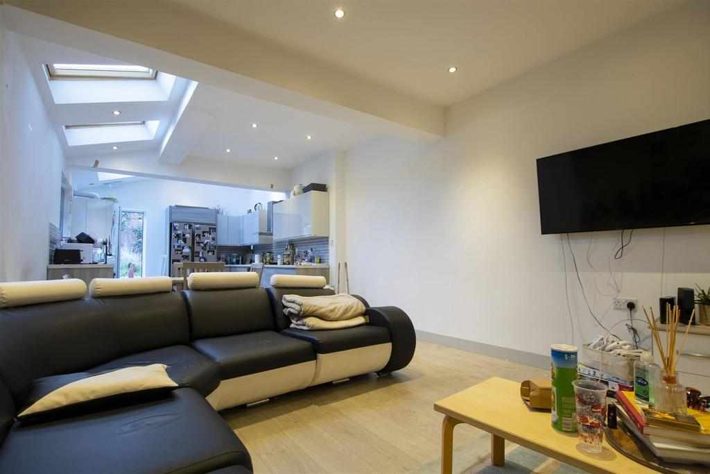 Flat Tiverton Road in Birmingham