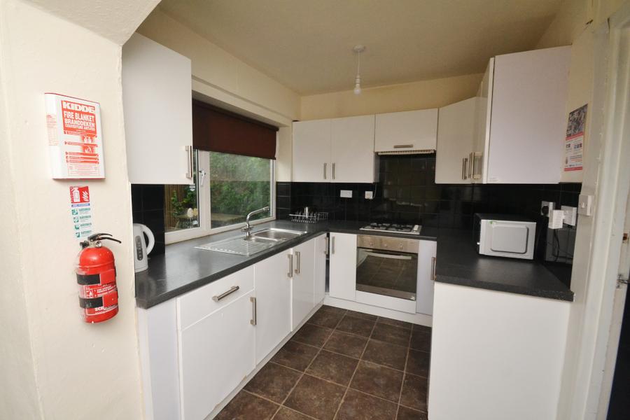 House Edgeworth Drive in Manchester
