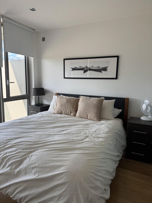 Room Faraday Road in Greater London