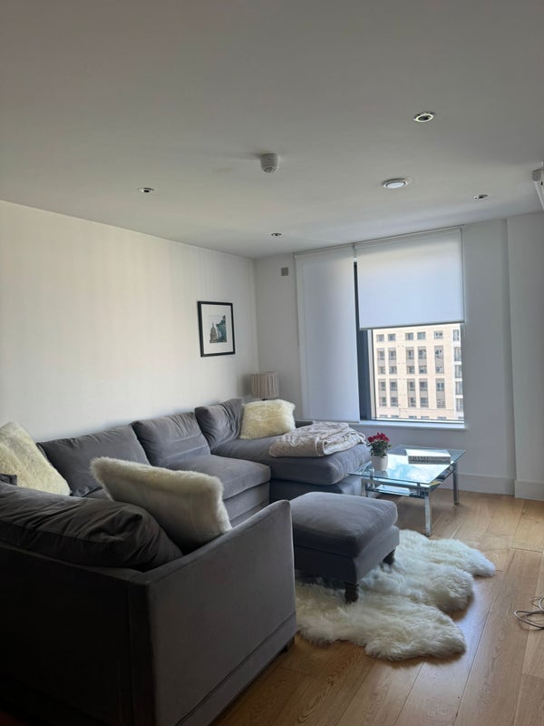 Room Faraday Road in Greater London