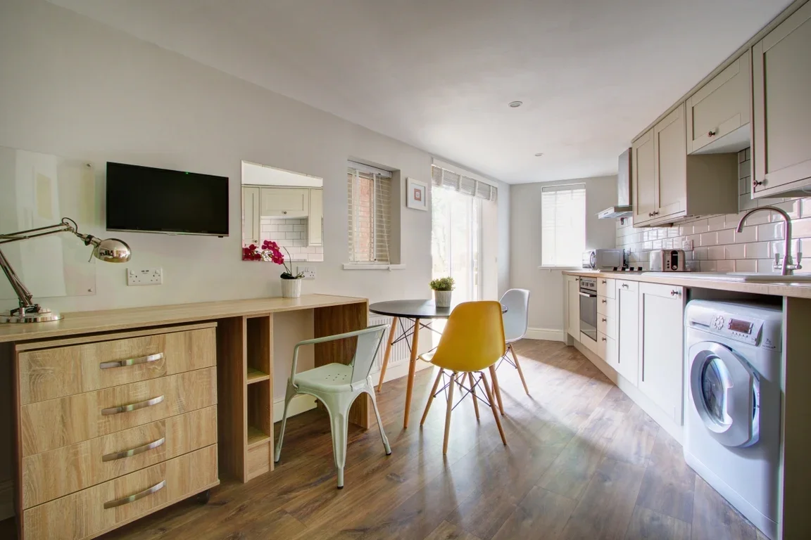 Flat Charleston House in Nottingham