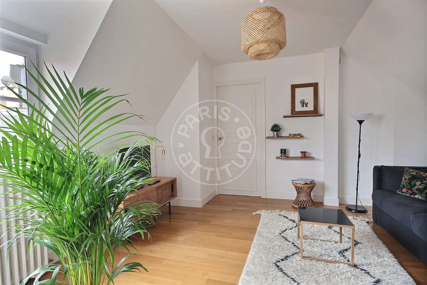Flat Avenue de Malakoff in Paris
