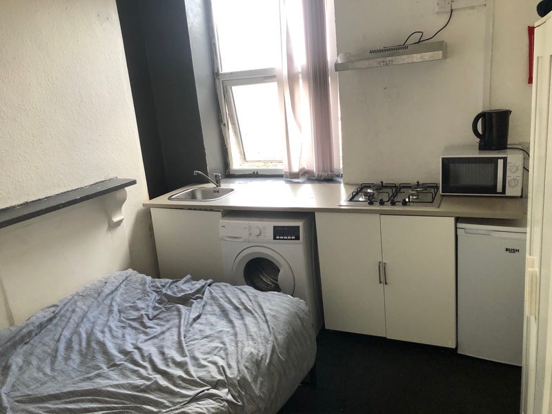 Room Thorp Street in Birmingham