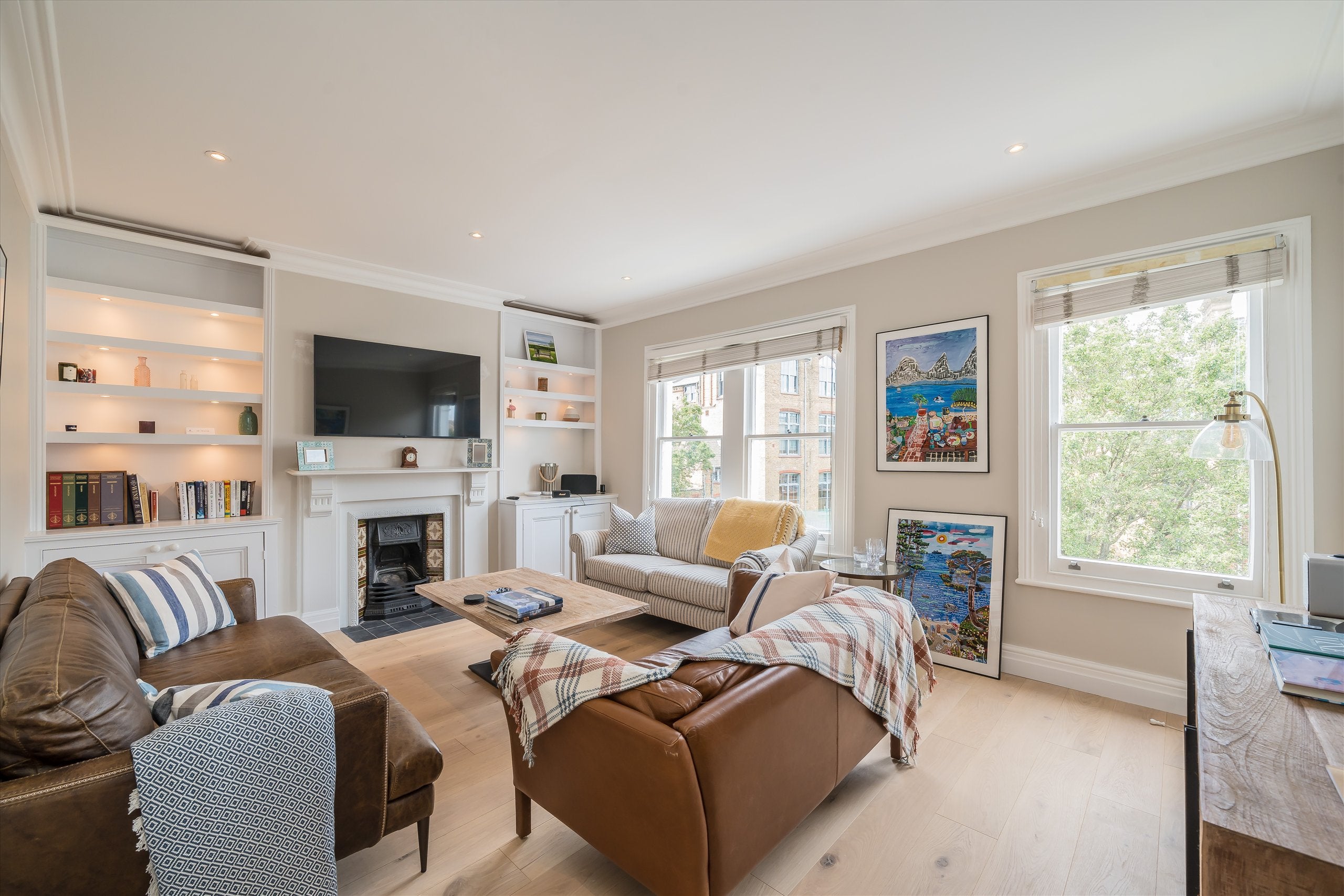 Flat Saltram Crescent in City of Westminster