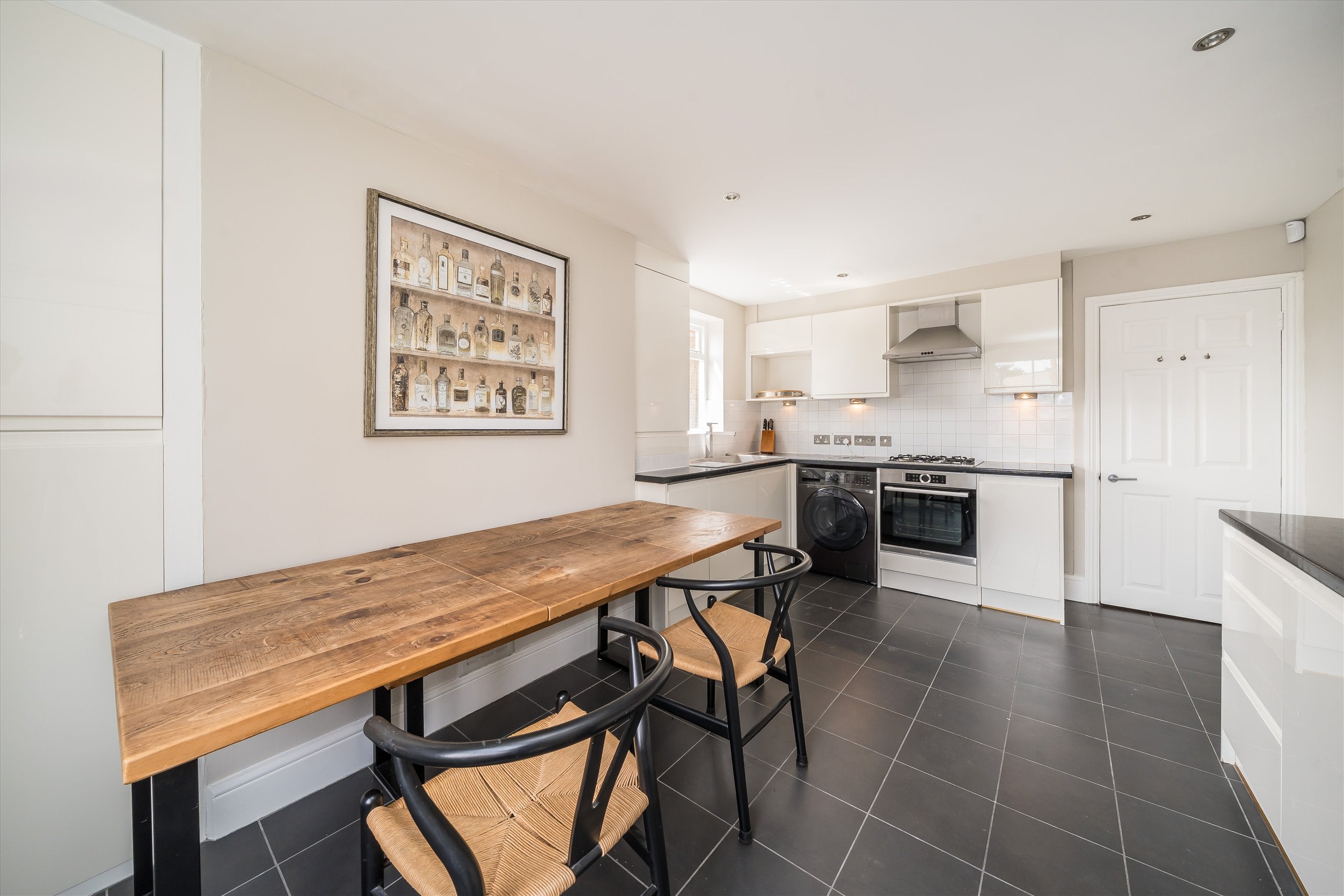 Flat Saltram Crescent in City of Westminster