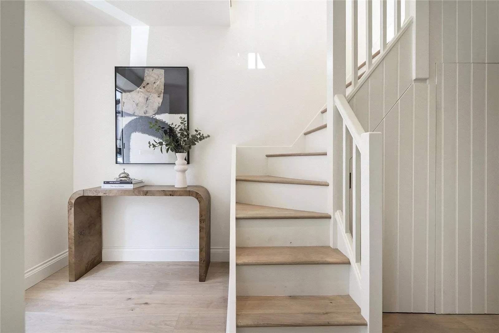 House Munro Mews in Greater London