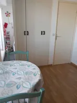 Chambre Rue de Courseulles-sur-Mer à Châlons-en-Champagne
