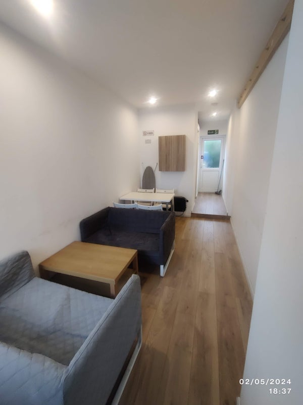 Room Kebull Green in Coventry