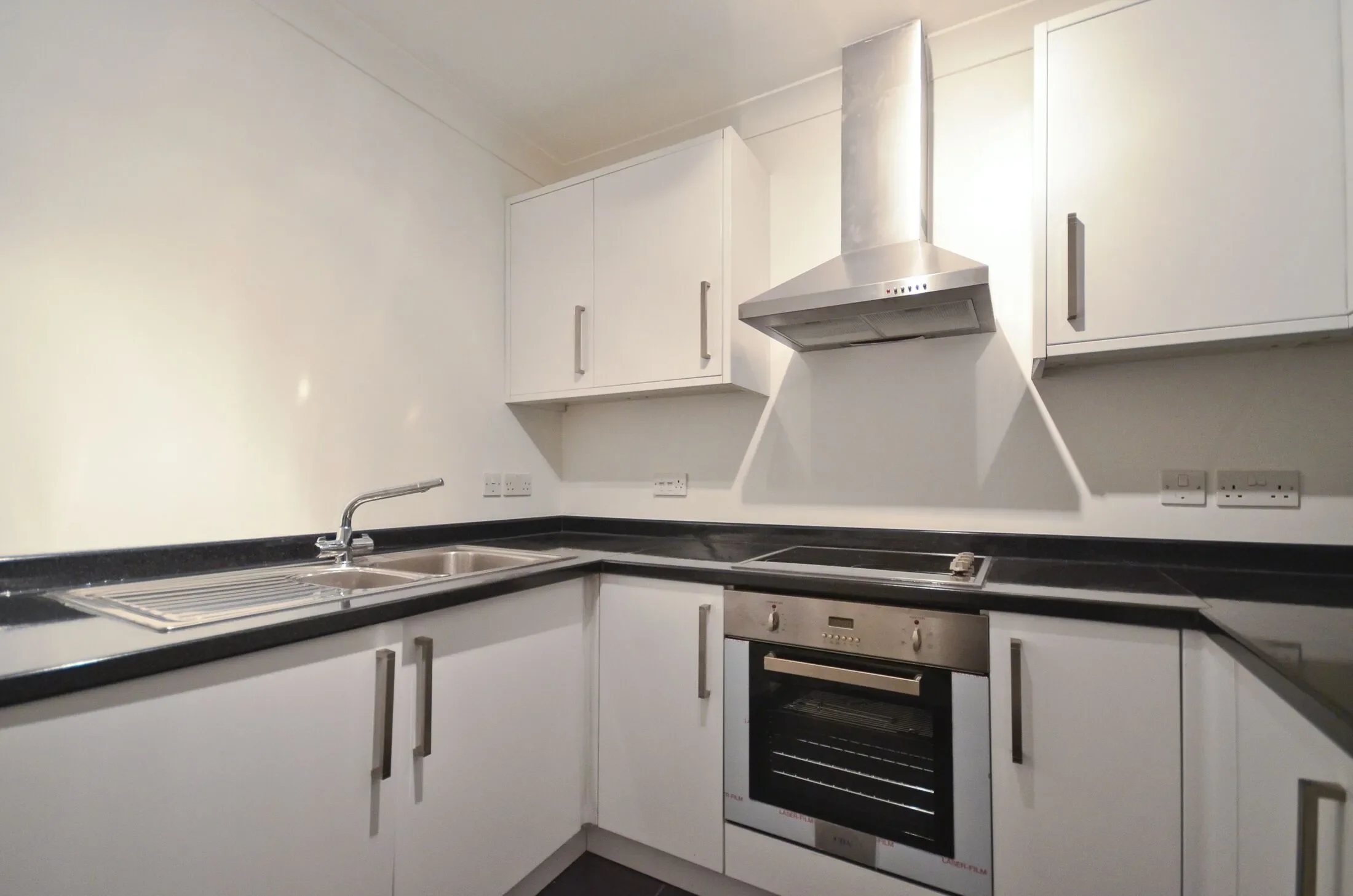 Flat Faraday Road in Greater London