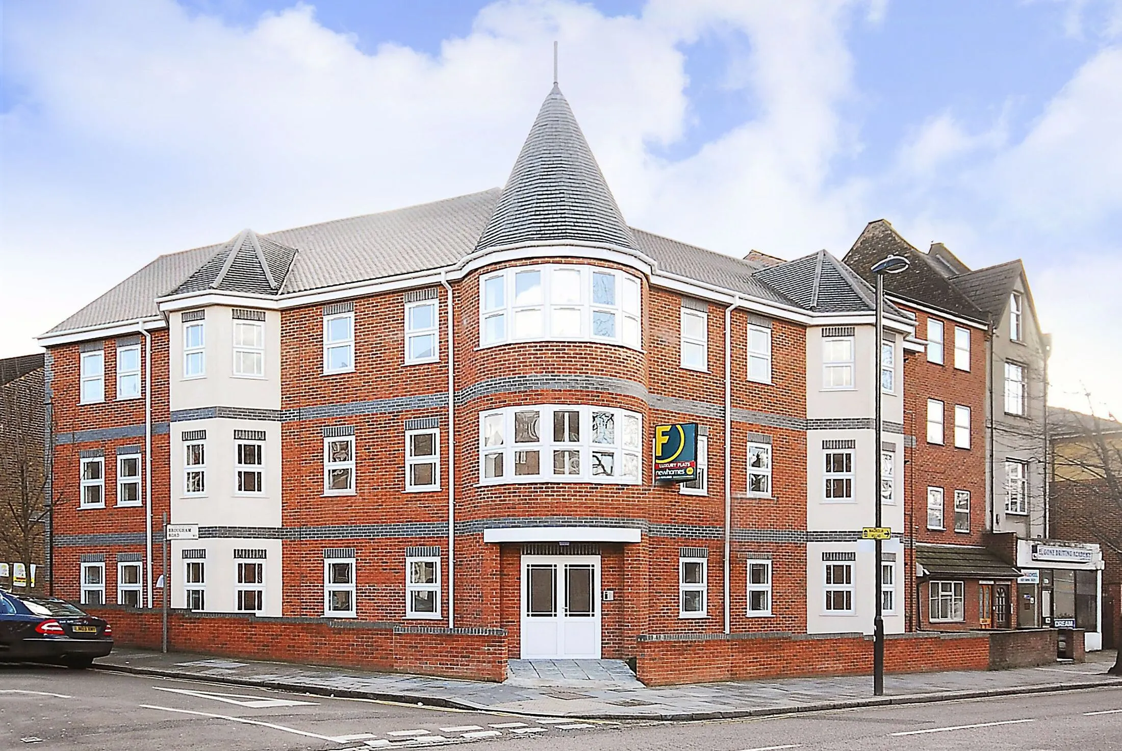 Flat Faraday Road in Greater London