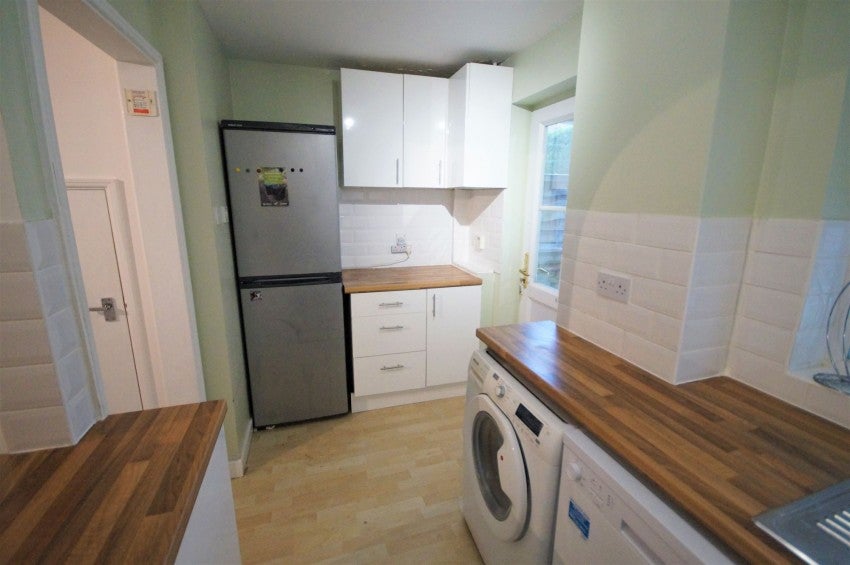 House Manea Close in Reading