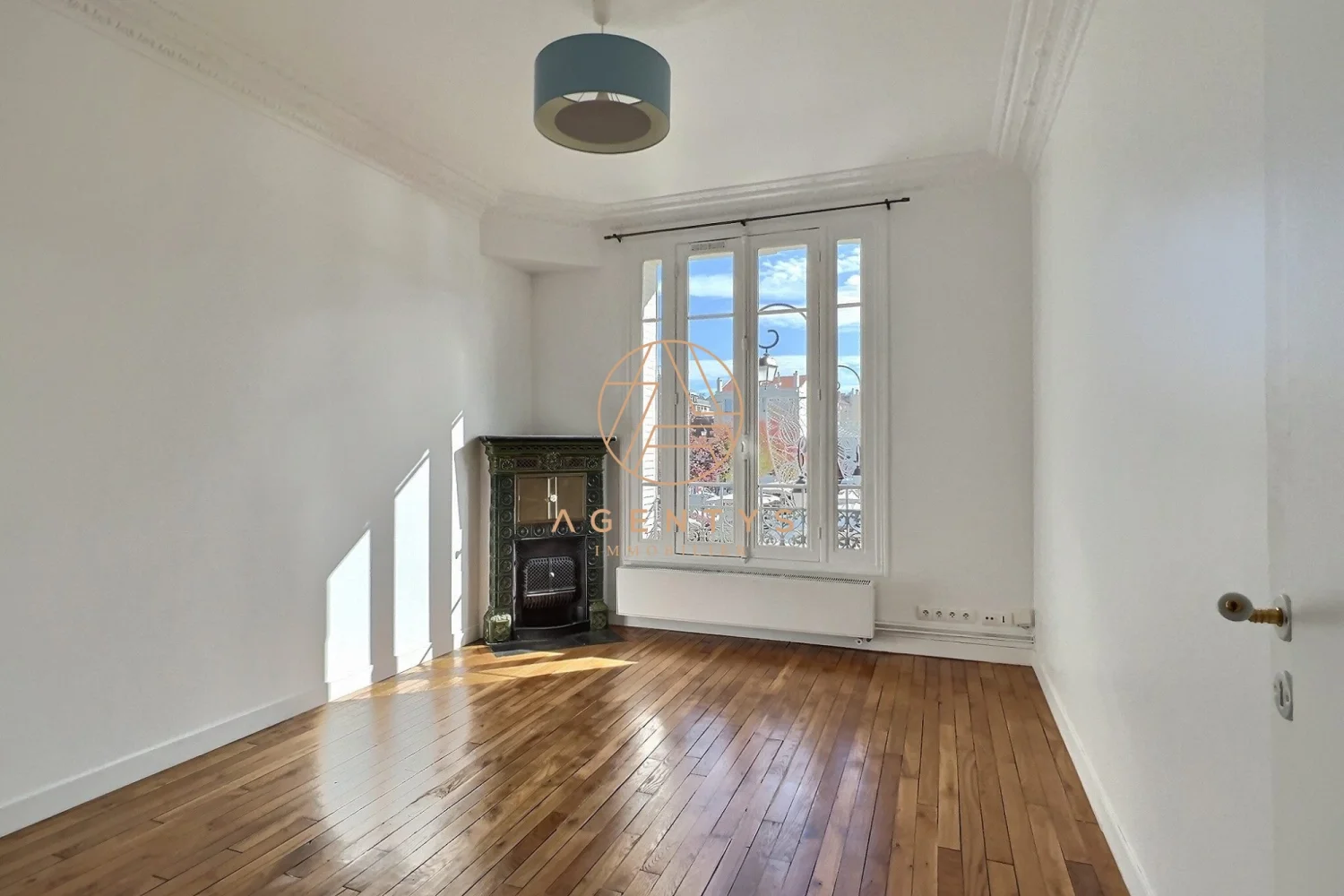 Appartement Place de Stalingrad à Saint-Maur-des-Fossés