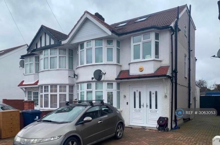Flat Cayton Road in Greater London