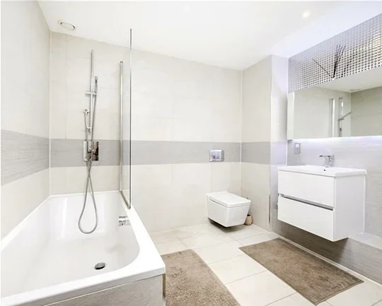 Flat Carteret Way in Greater London