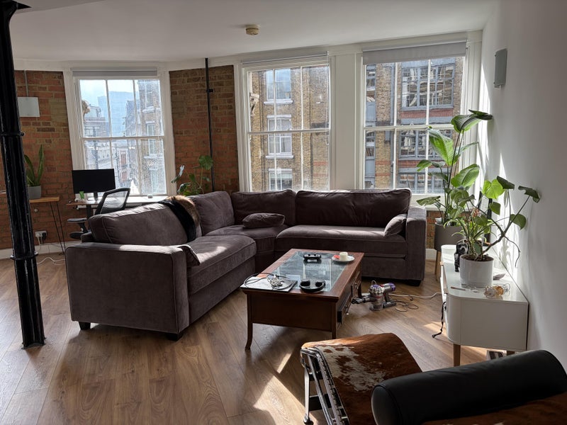 Room Great Eastern Street in Greater London