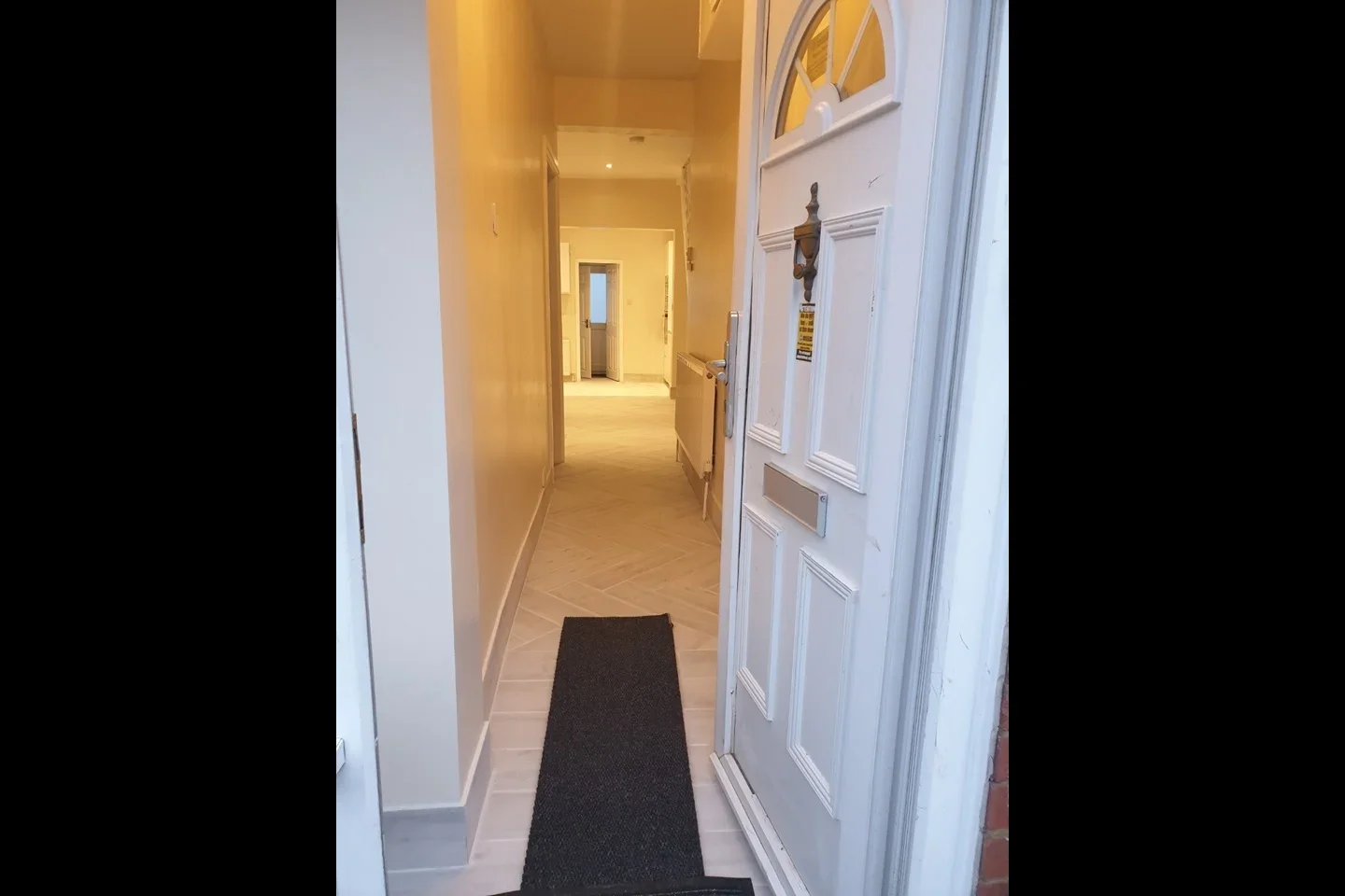 Room Sandringham Road in Watford