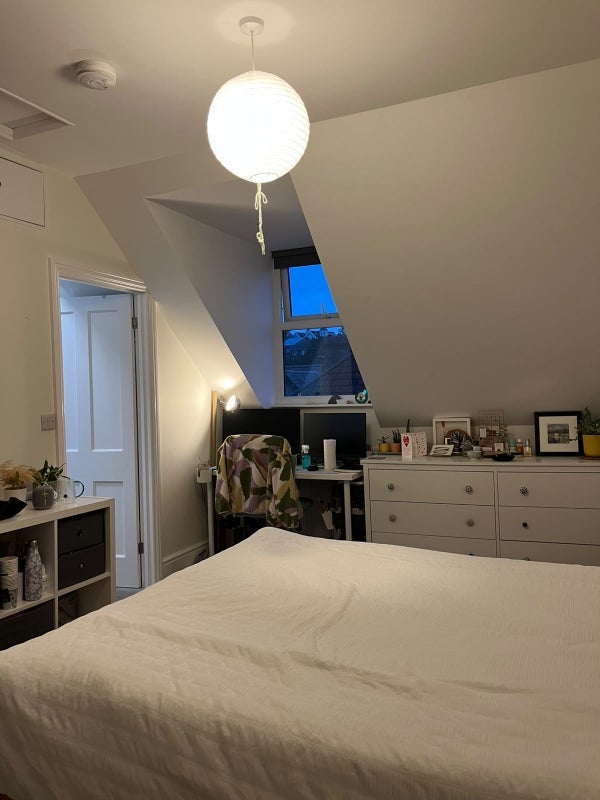 Room Brookfield Avenue in Bristol