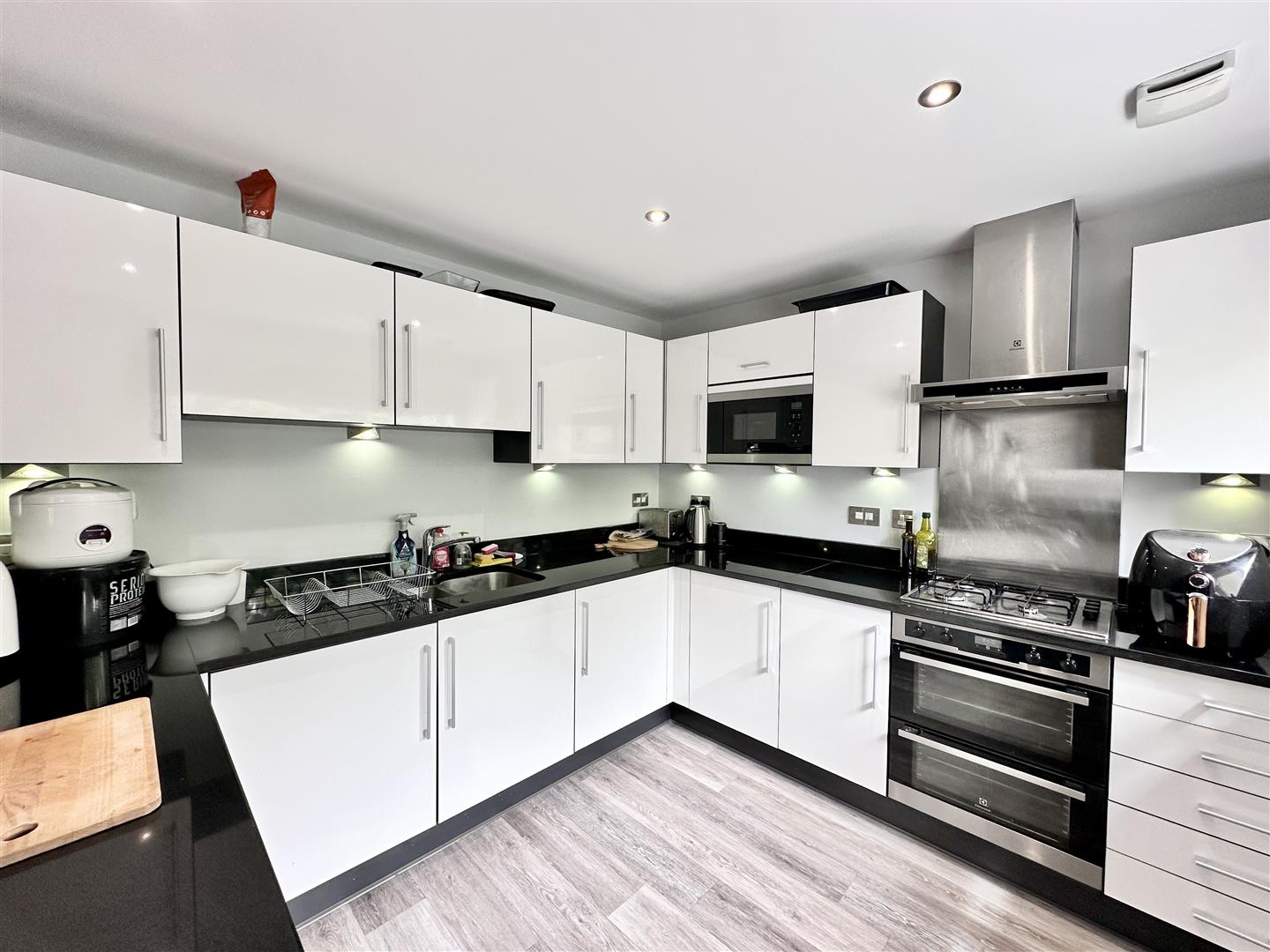 Flat Stickley Court in Vale of White Horse