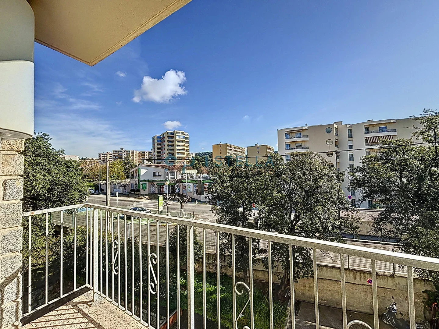 Flat Avenue du Mont Thabor in Ajaccio