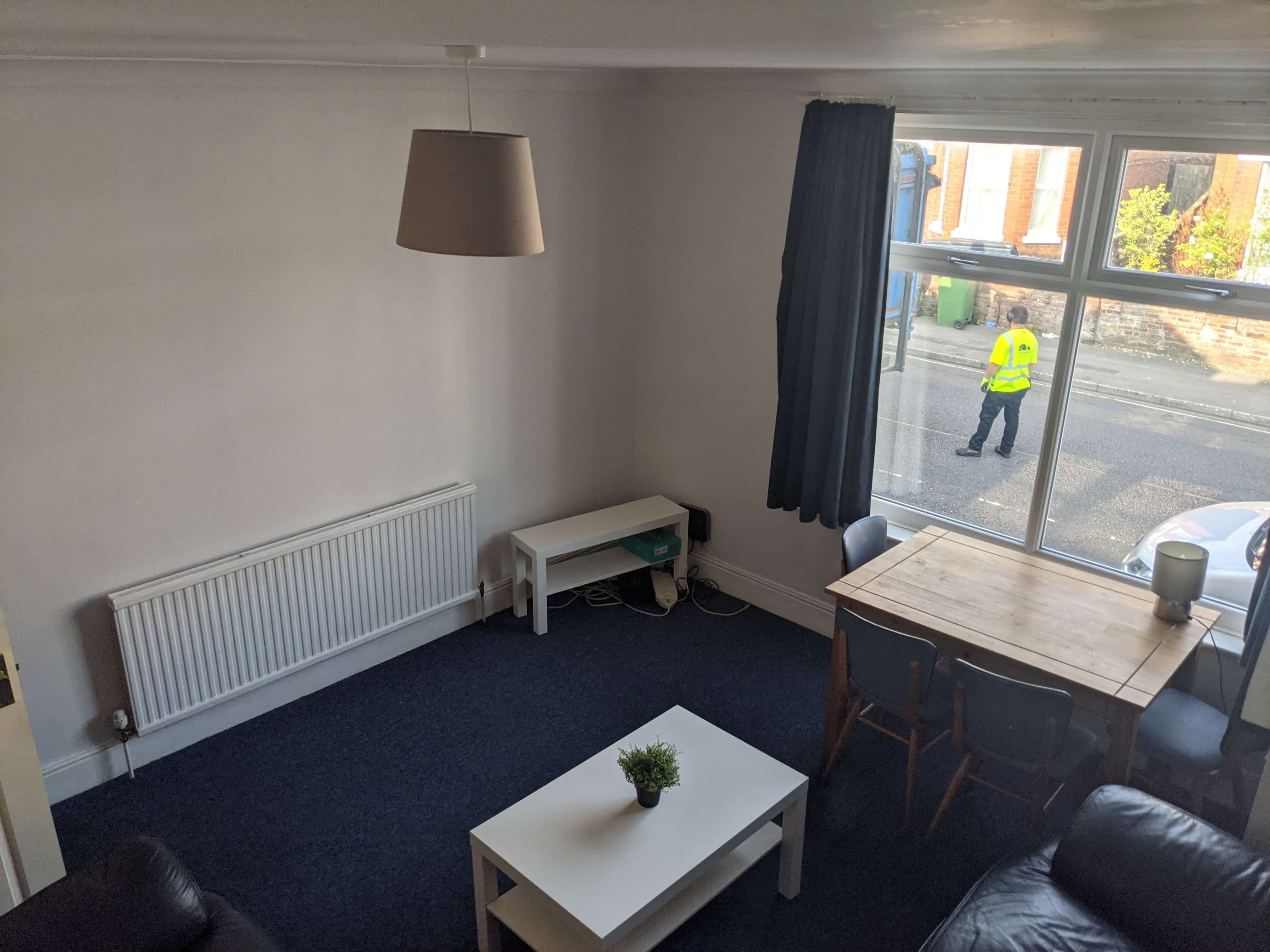 Flat Newcombe Road in Southampton