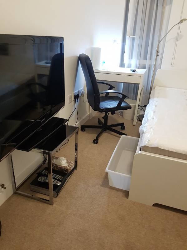 Room White Horse Lane in Greater London