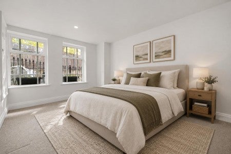 Flat Alkham Road in Greater London