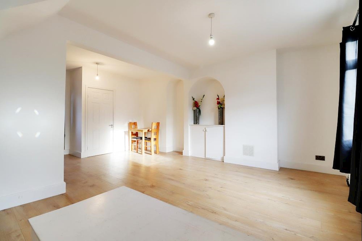 Flat Abbey Road in Greater London