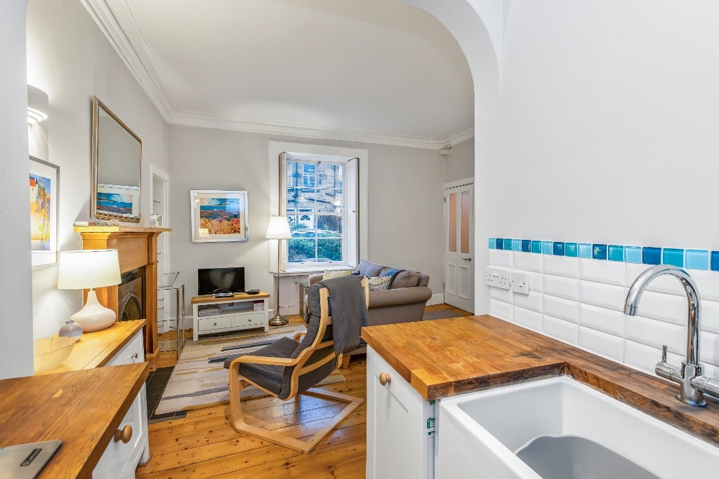 Flat Rintoul Place in City of Edinburgh