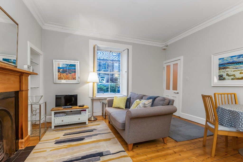 Flat Rintoul Place in City of Edinburgh